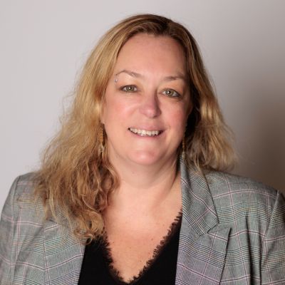 Angela Wynn